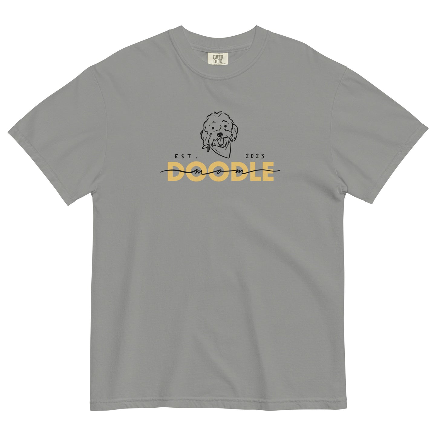 Doodle Mom Est. 2023 T-Shirt Comfort Colors